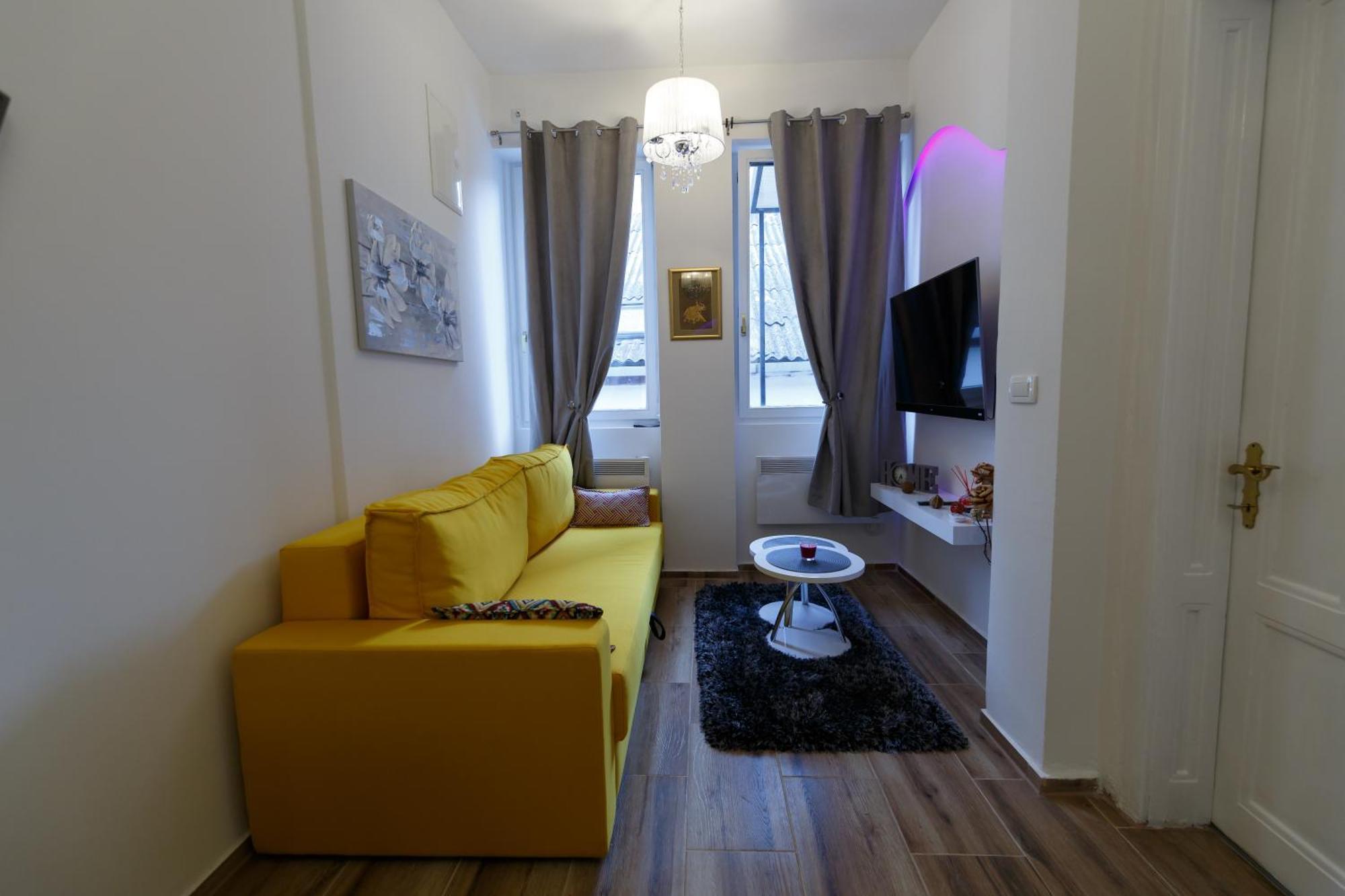 Apartman Royal Slavonski Brod Exterior photo