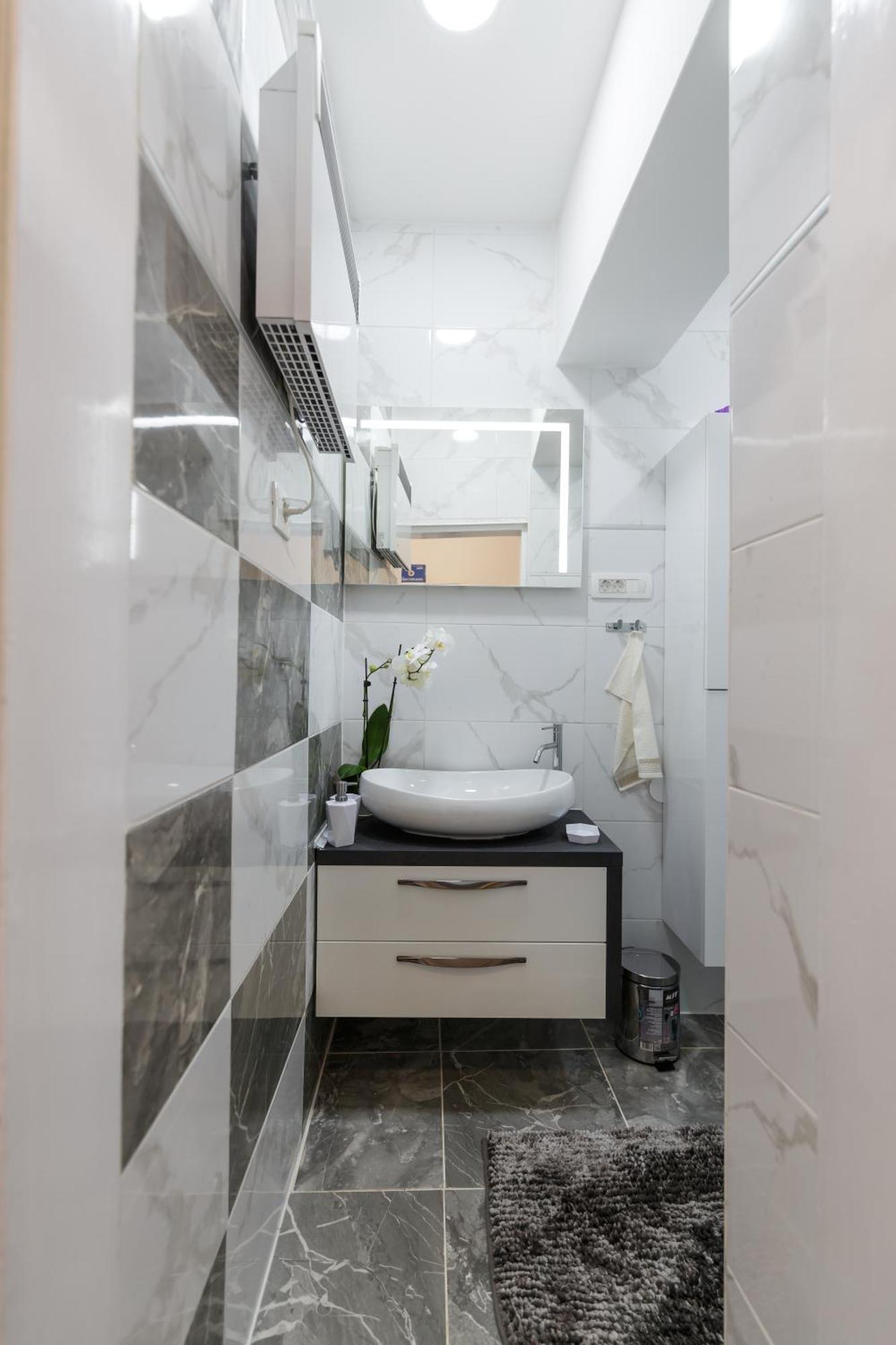 Apartman Royal Slavonski Brod Exterior photo