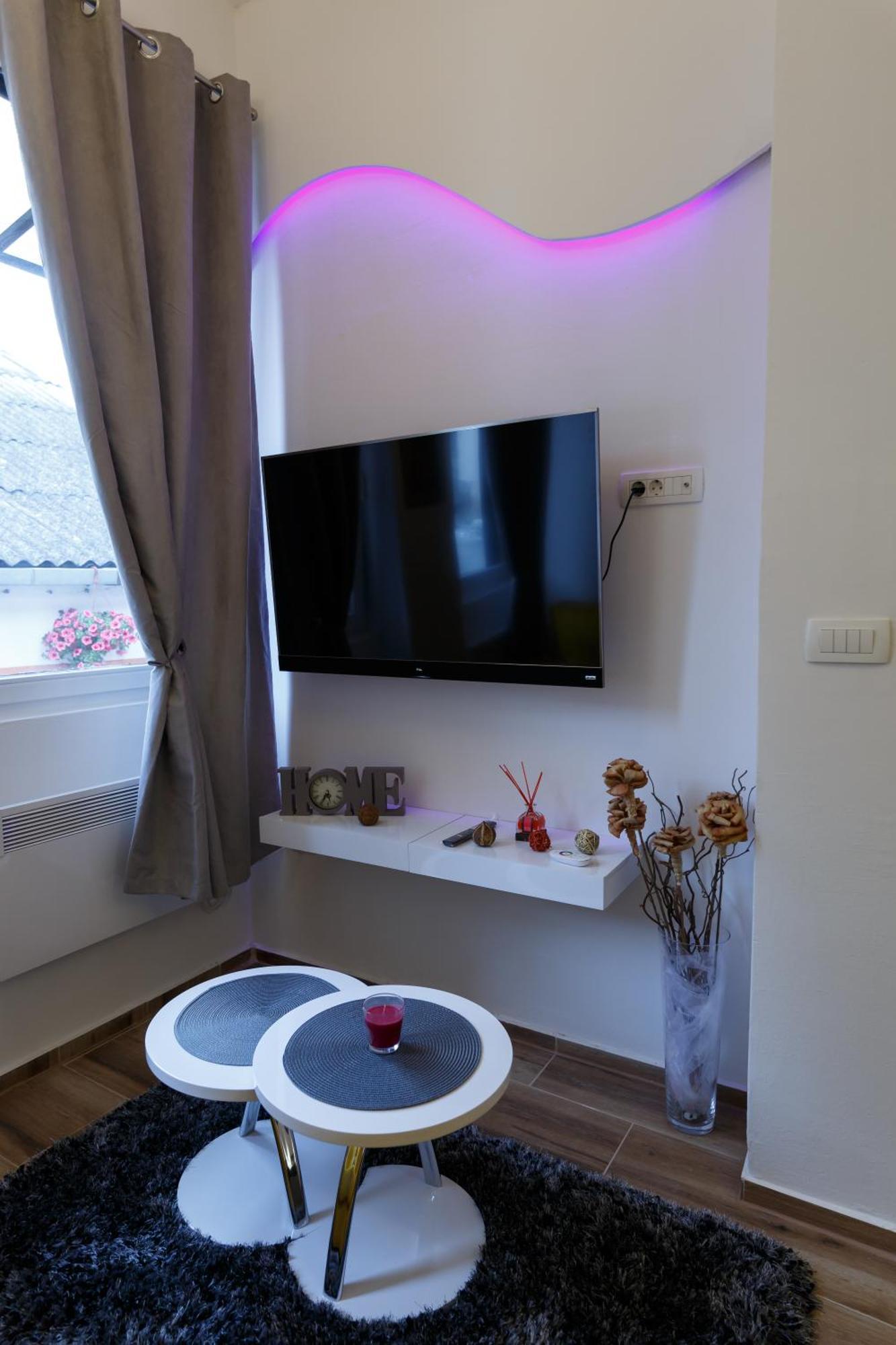 Apartman Royal Slavonski Brod Exterior photo